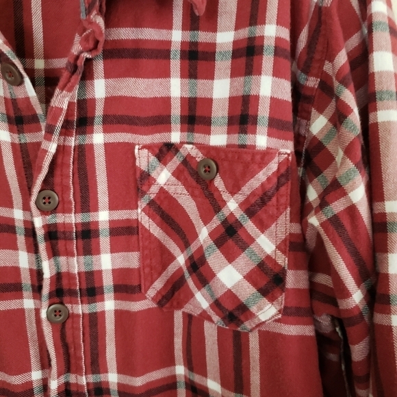 Wrangler red plaid flannel. Sz XL - Picture 4 of 9